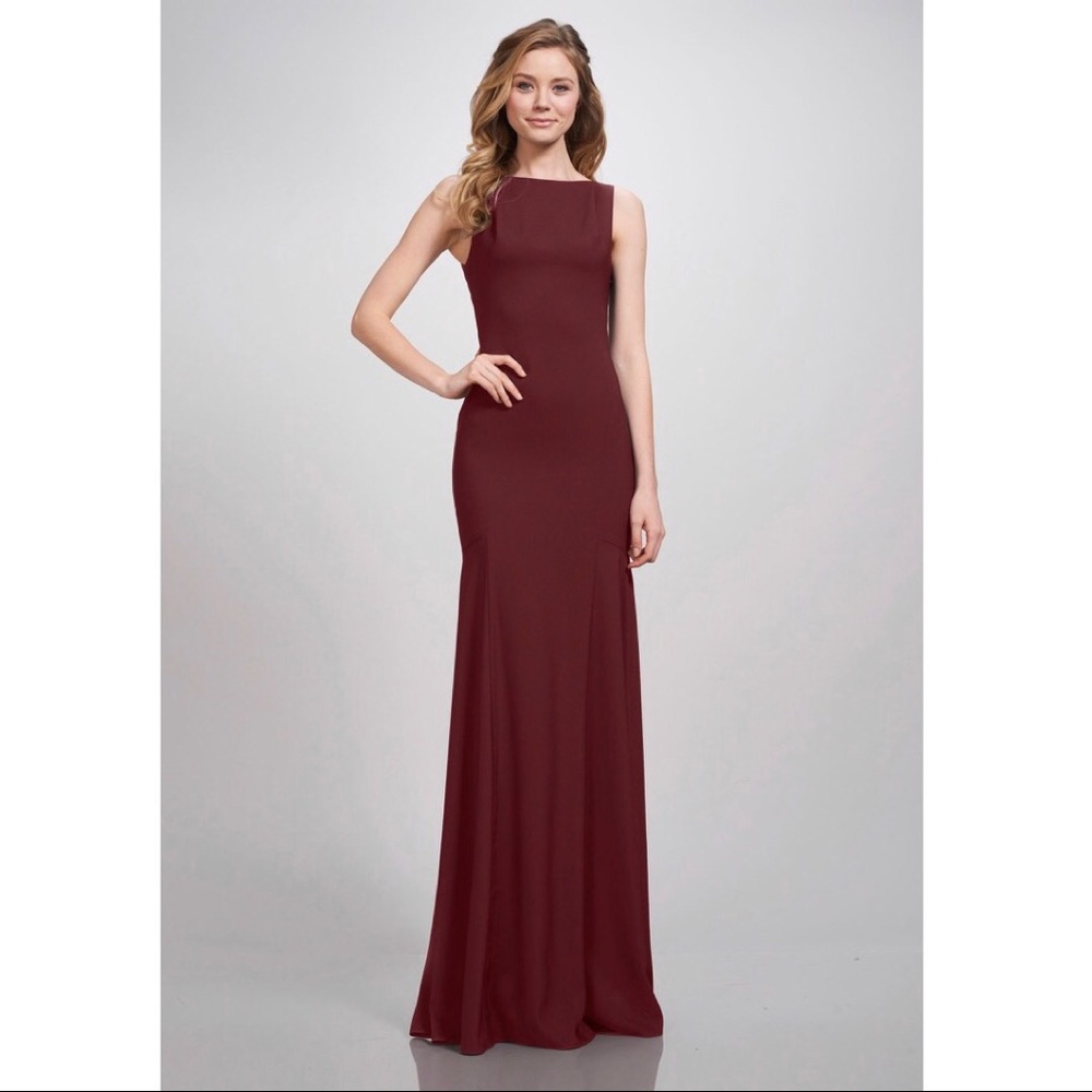 💕THEIA | Couture Bianca Dress in Wine
